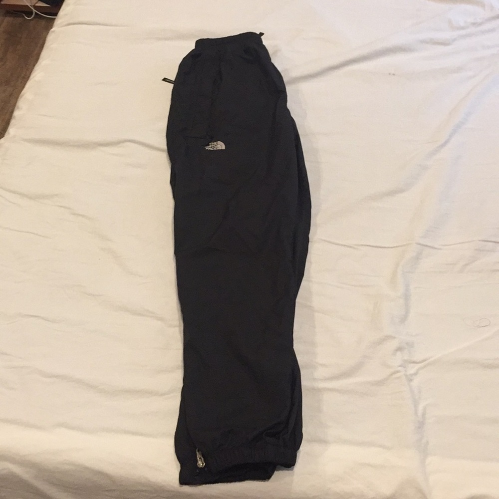 Northface wind breaker pants Men size Small